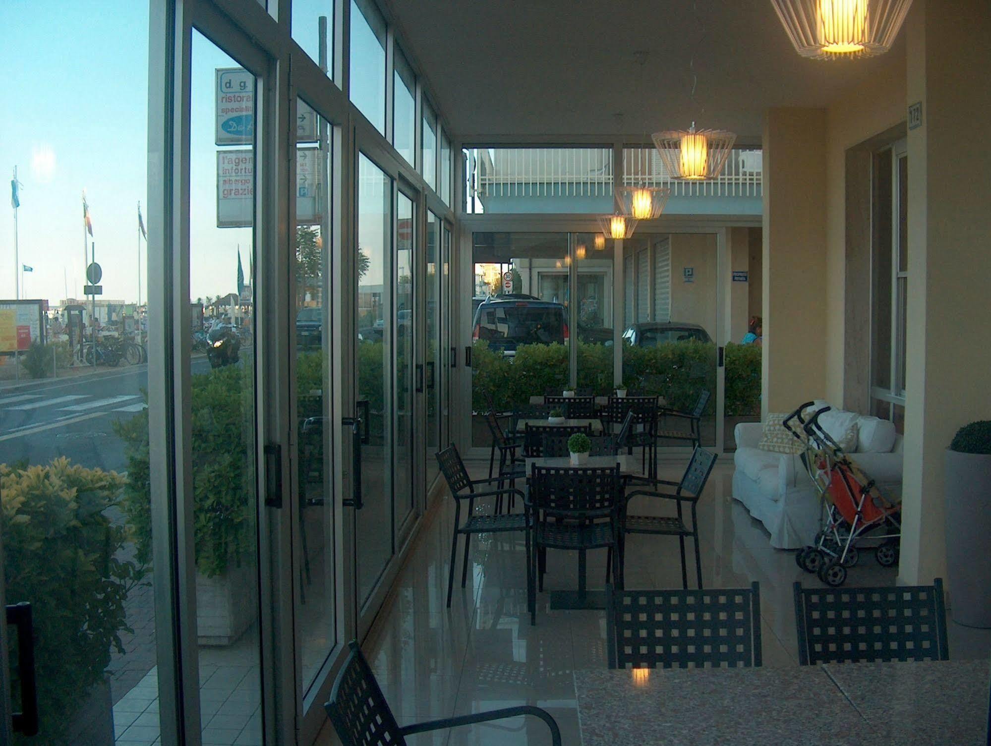Hotel Trevi Bellaria-Igea Marina Ngoại thất bức ảnh